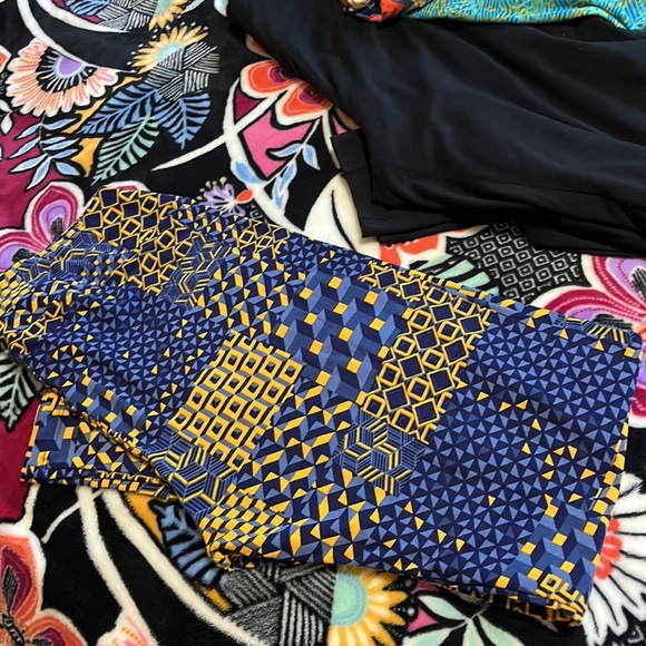 6 pairs of leggings Lularoe & Basic Priced for all 6 pairs together - Picture 4 of 16